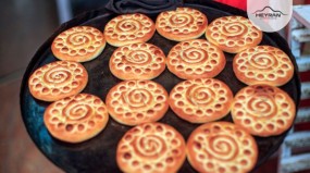 طرز تهیه کلوچه زنجبیلی با تنور گازی