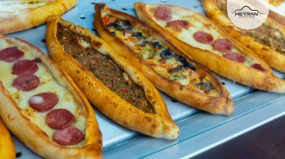 طرز تهیه پیتزای ترکی (پیده) مرحله به مرحله